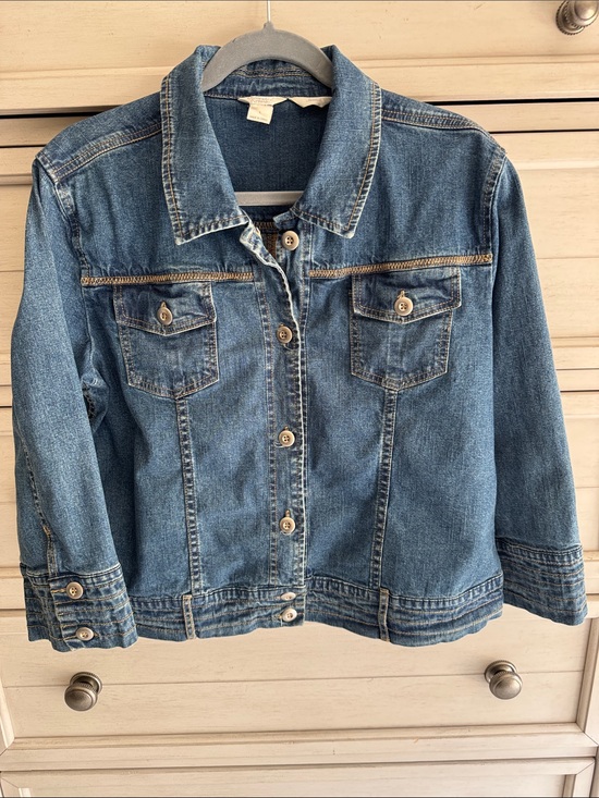 Christopher & Banks Jackets & Blazers - Christopher & Banks Medium Blue Denim Jean Jacket SZ Large